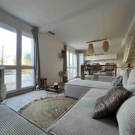 Ivissa Cosy Calme Y Confortable *